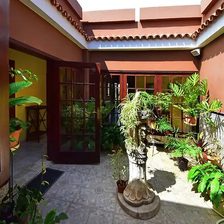 Alina - Con Piscina Privada بيت للعطل *